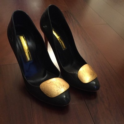 rupert sanderson gold pumps